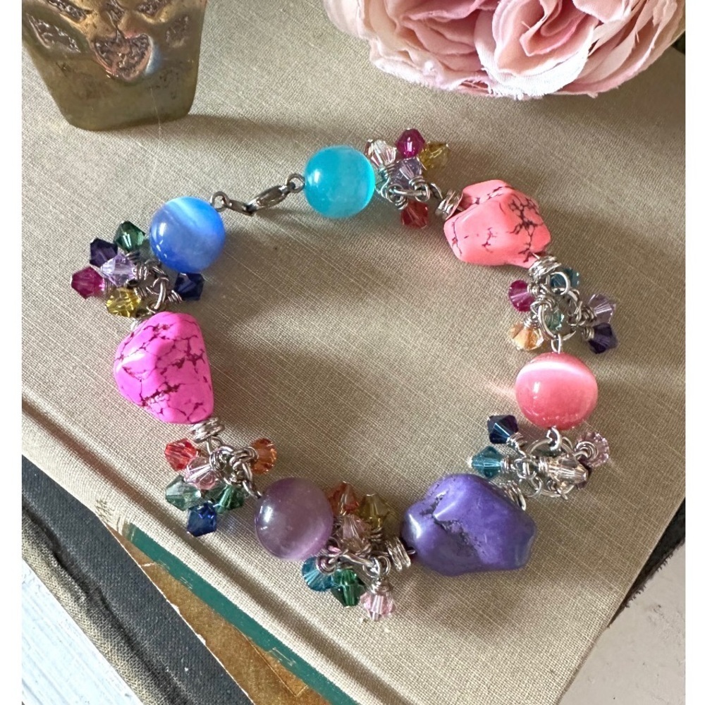Colorful beaded charm bracelet